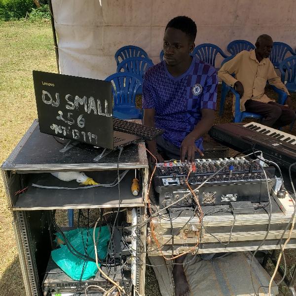 DJ Small
