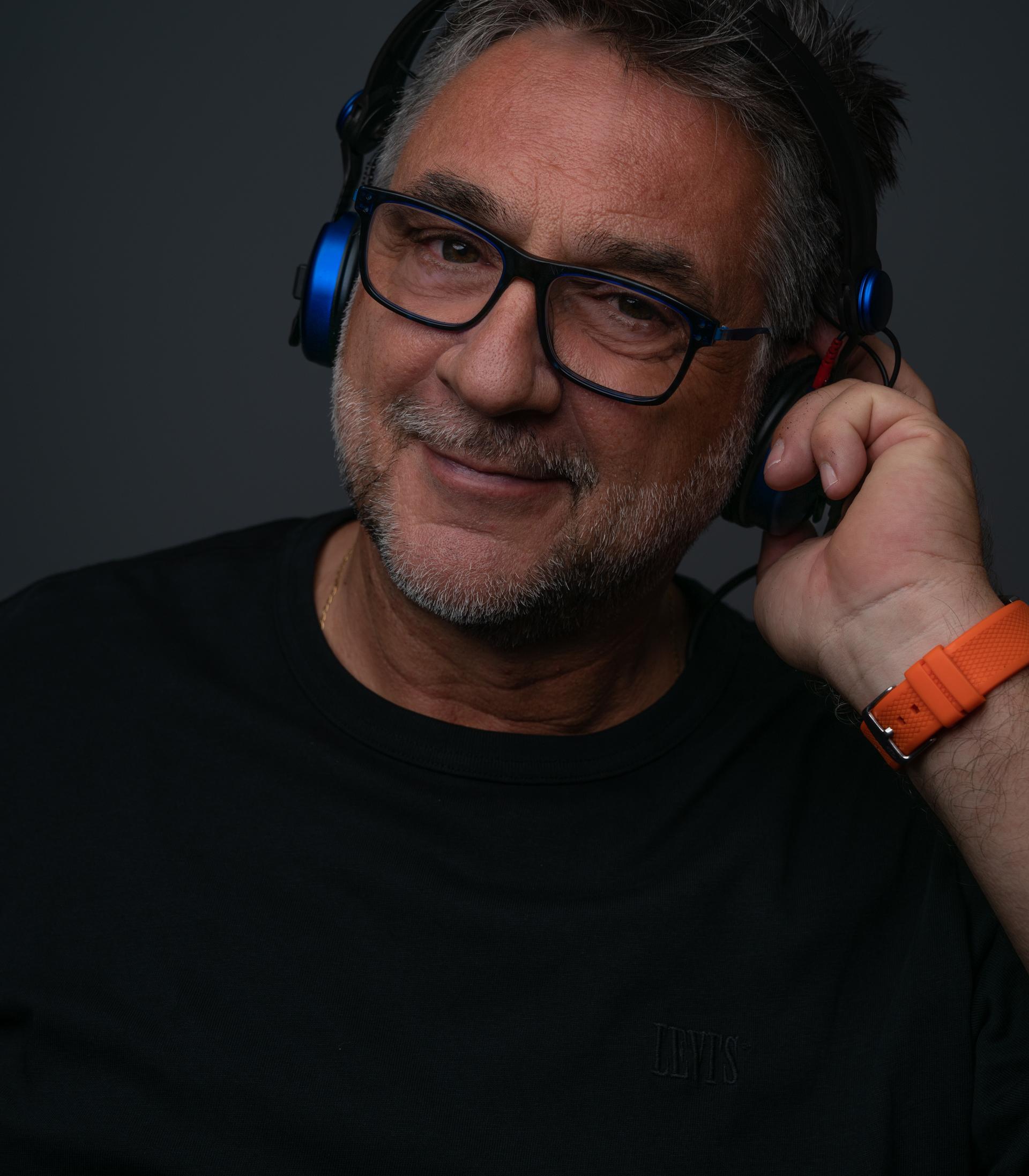 DJ PeterU