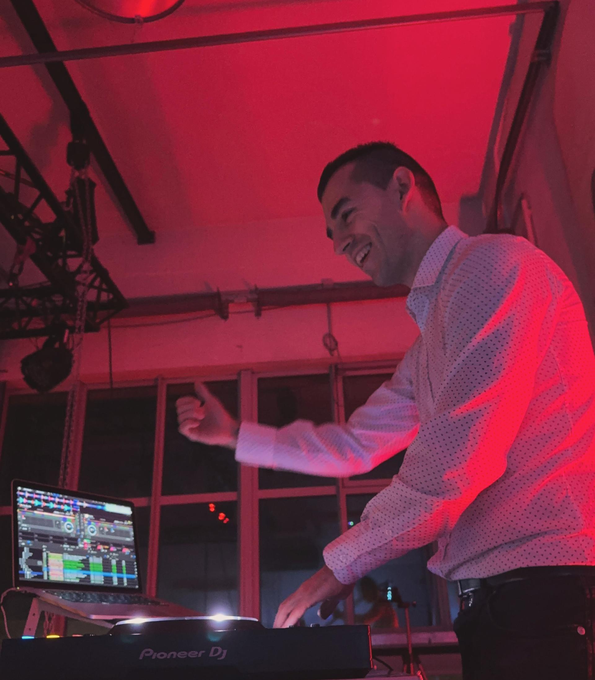 DJ DaTable