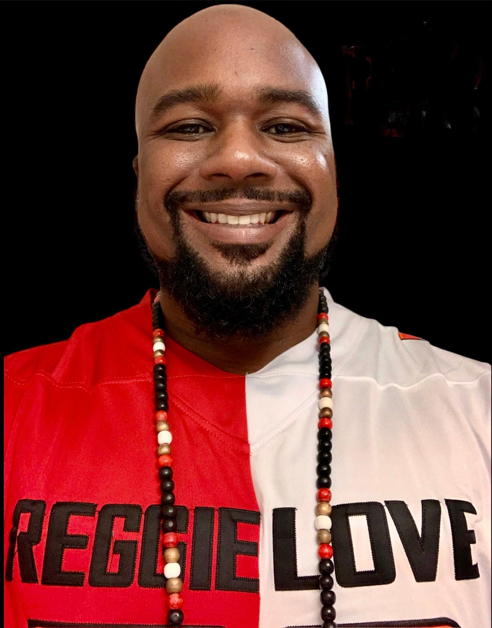 DJ Reggie Love Music