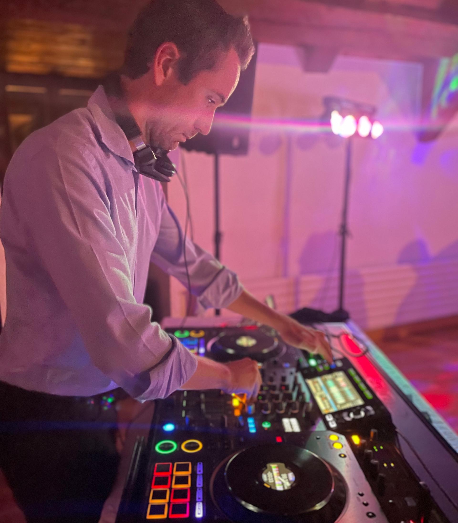 Andrew dj