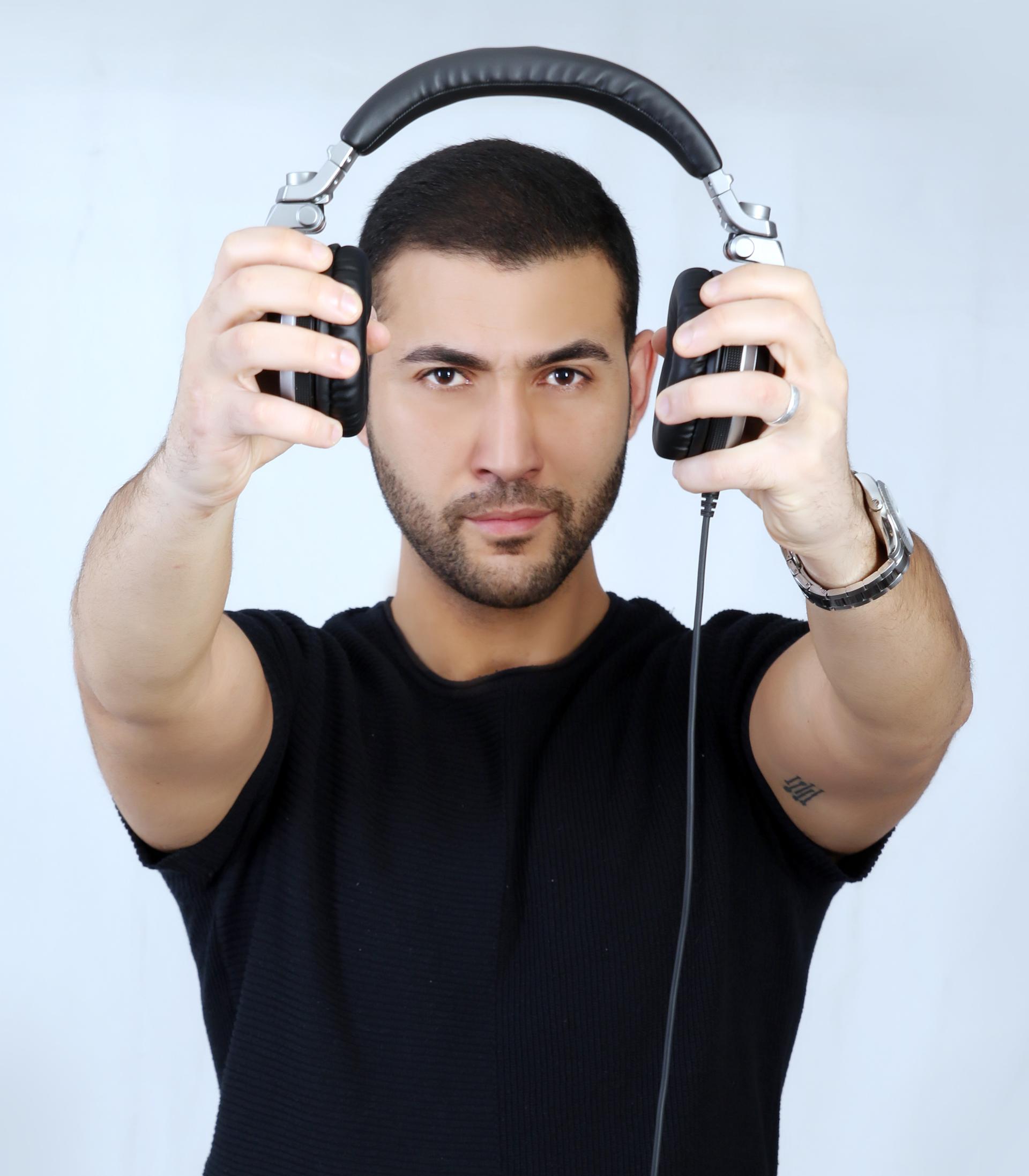 DJ Mo