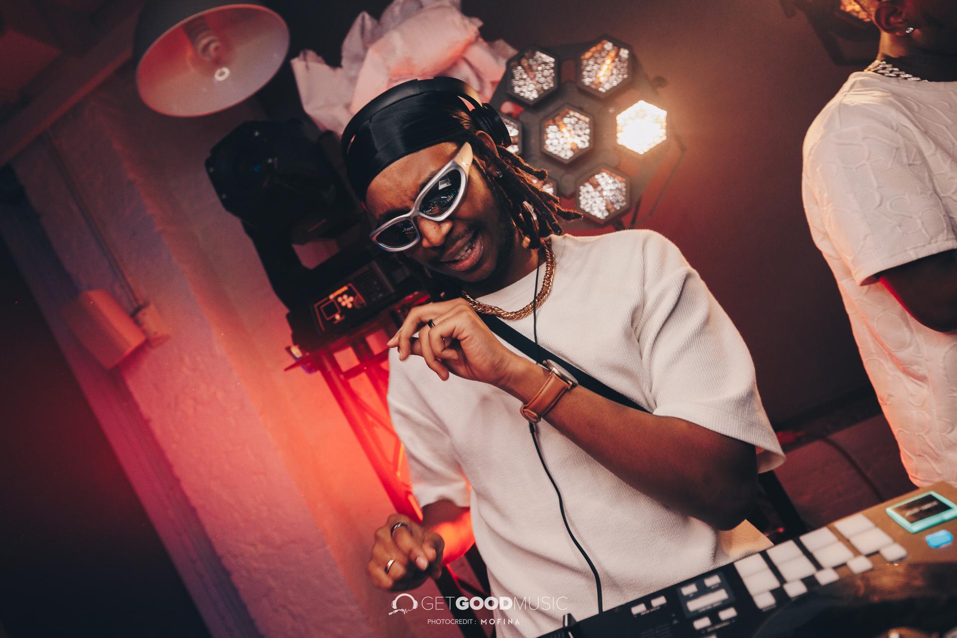 Dj lexx lexx