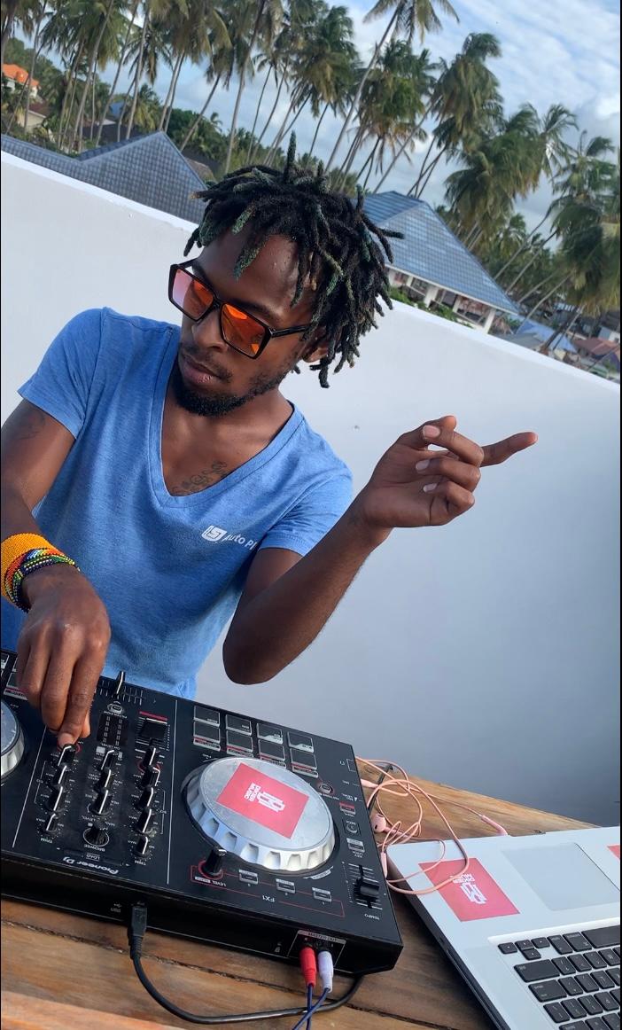 Dj Vannie