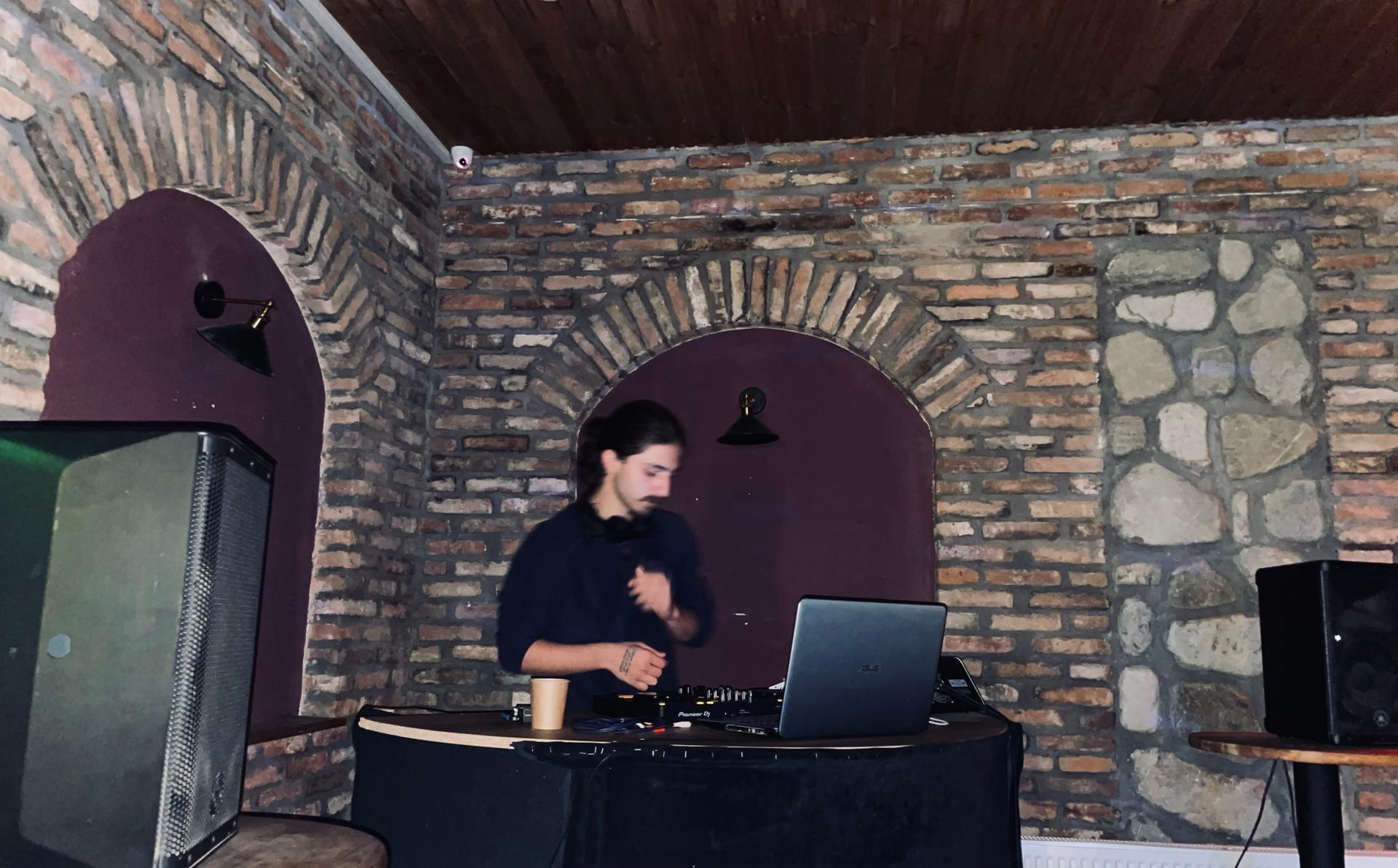 DJ Mate