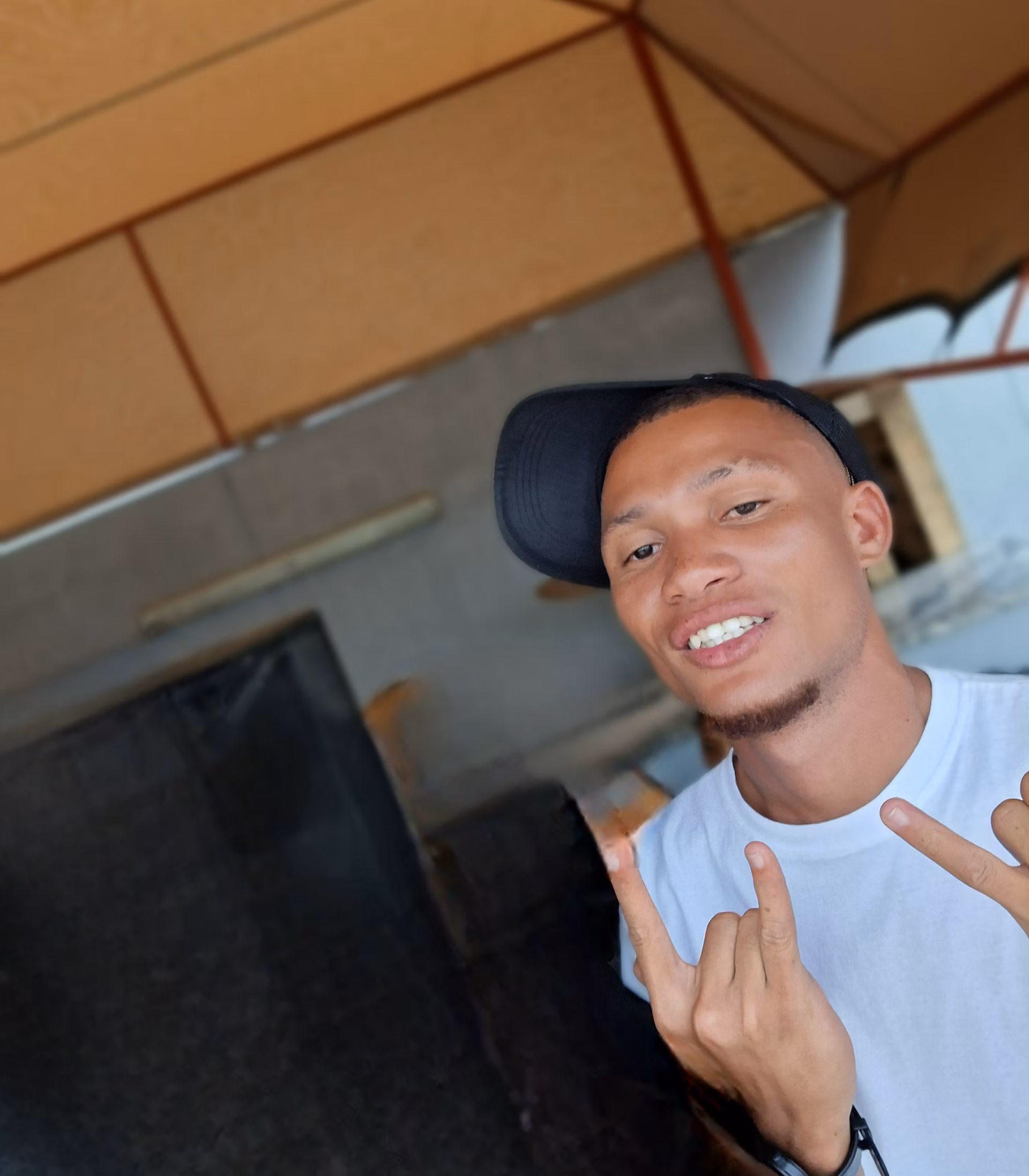 Dj Lado 