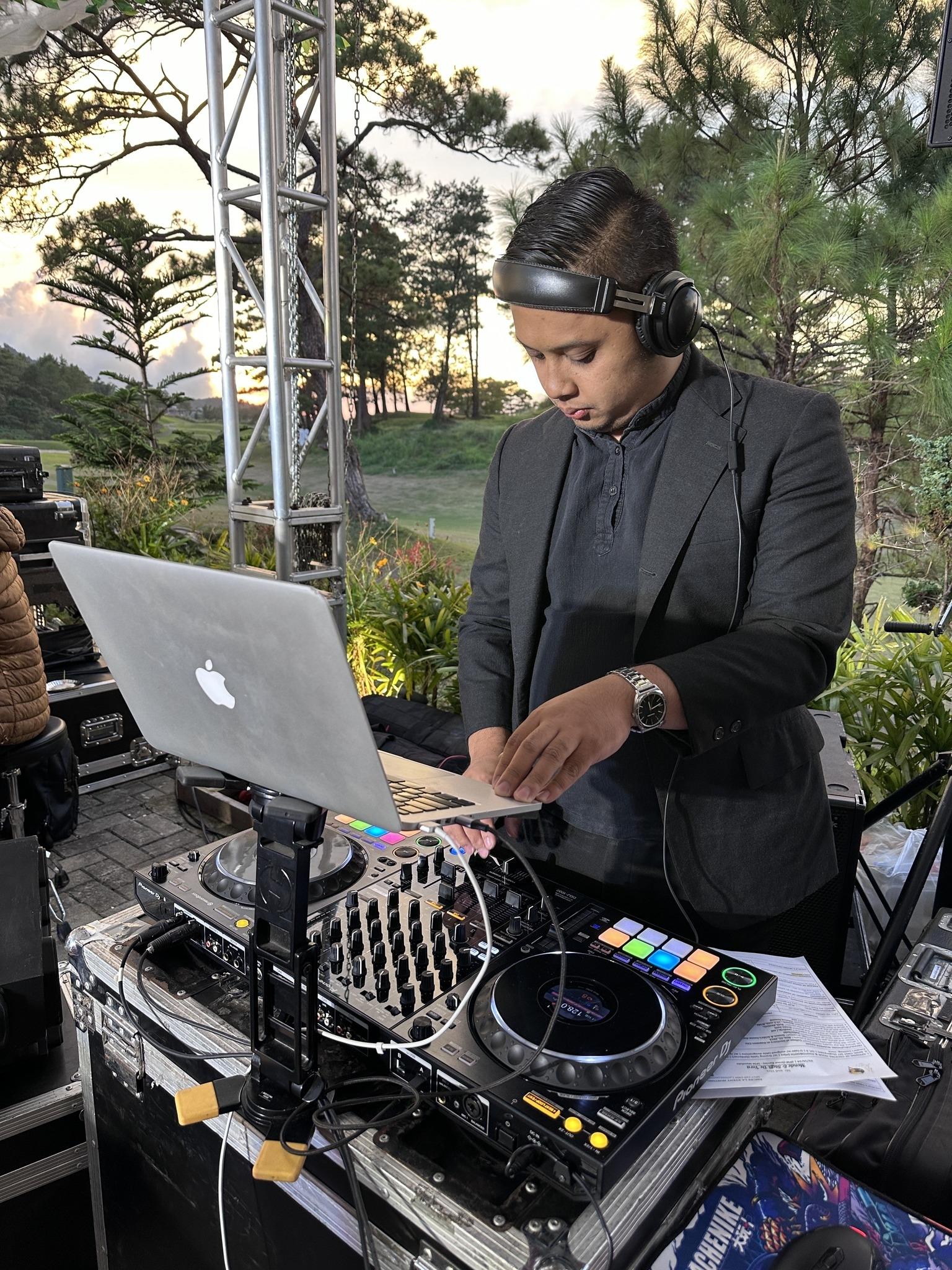 DJ RENZ CARDINAL