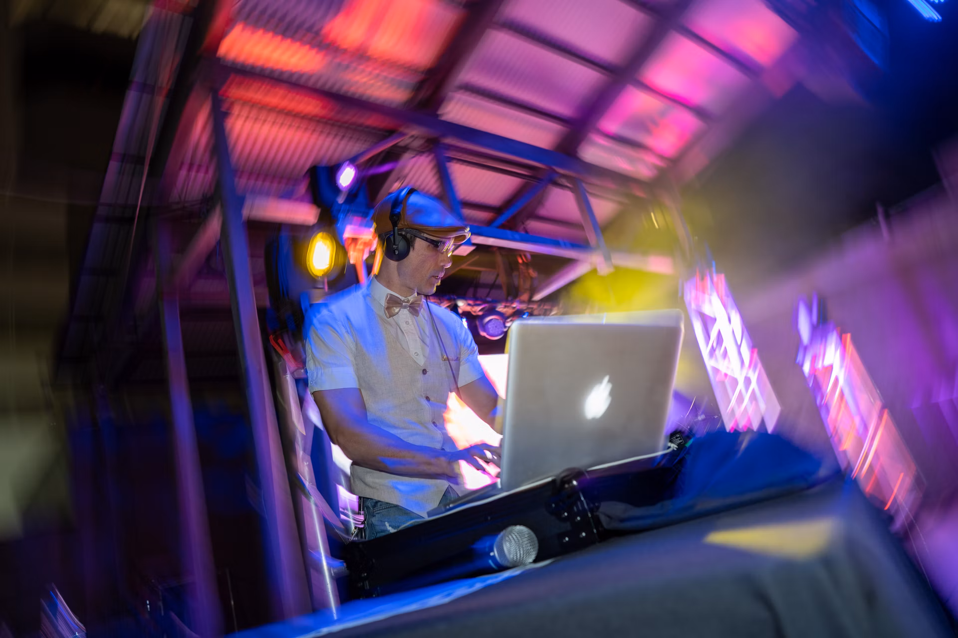 U7 Austin DJ