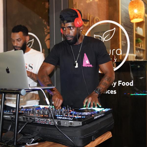 DJ D1