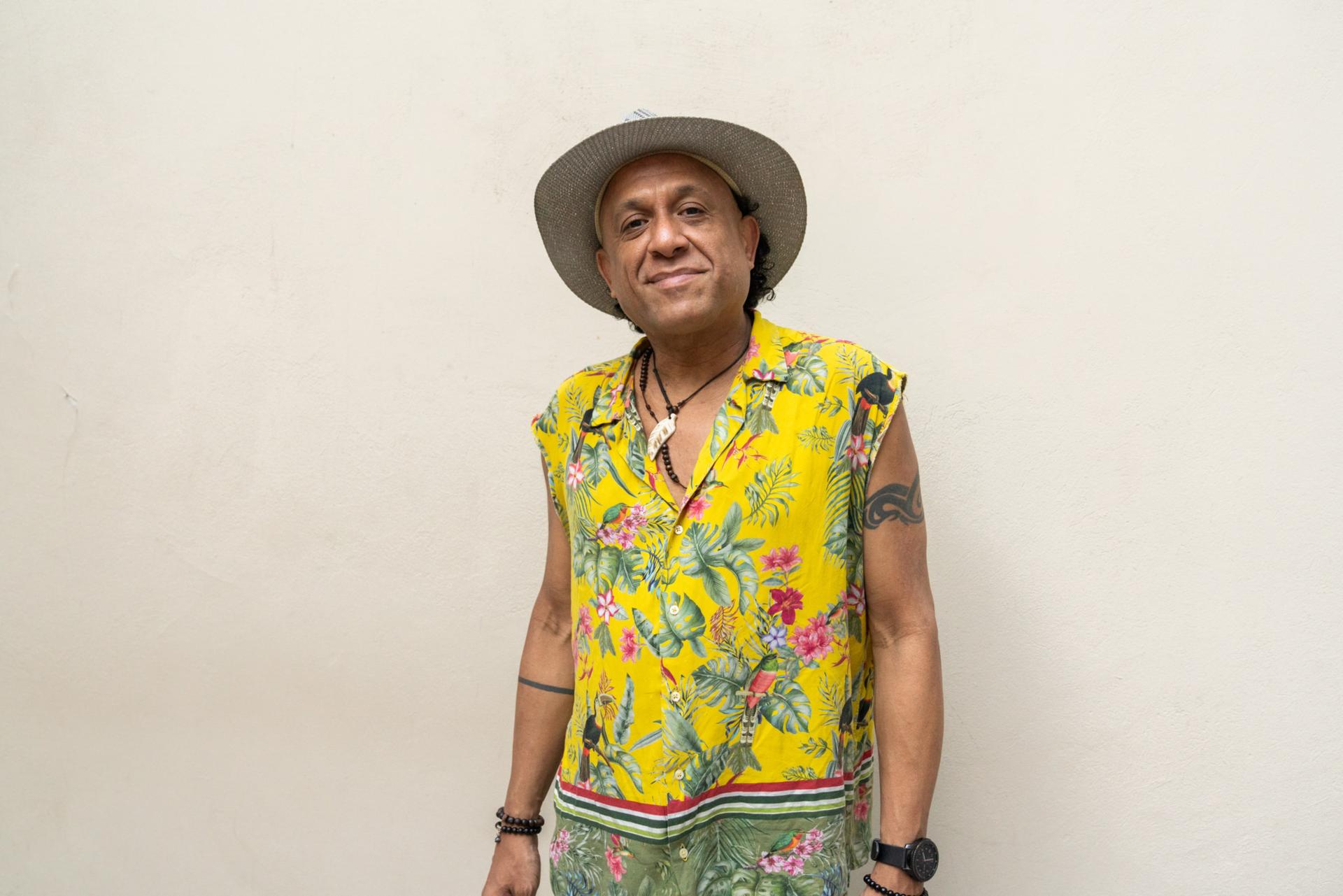 DJ Carlos Rosas 