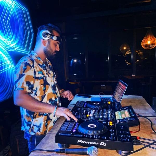 DJ Harry