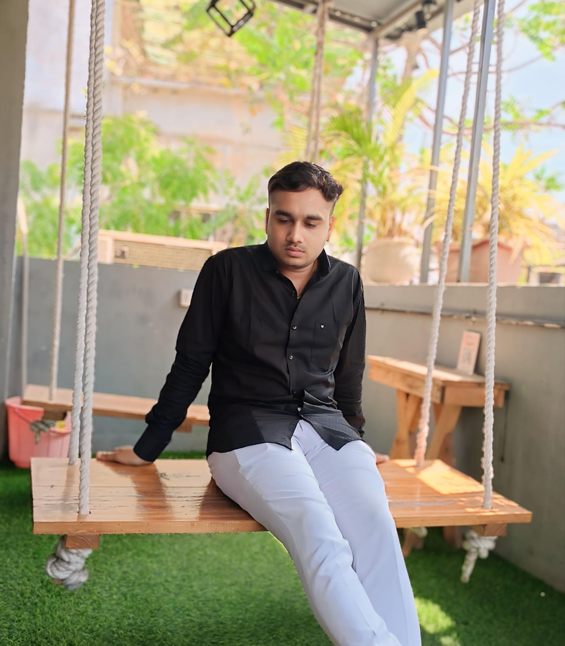 DJ MIHIR 