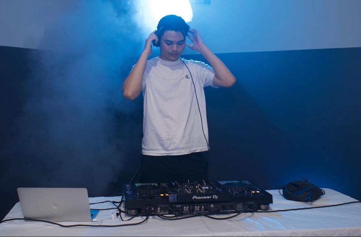 DJ TECHNOIZE