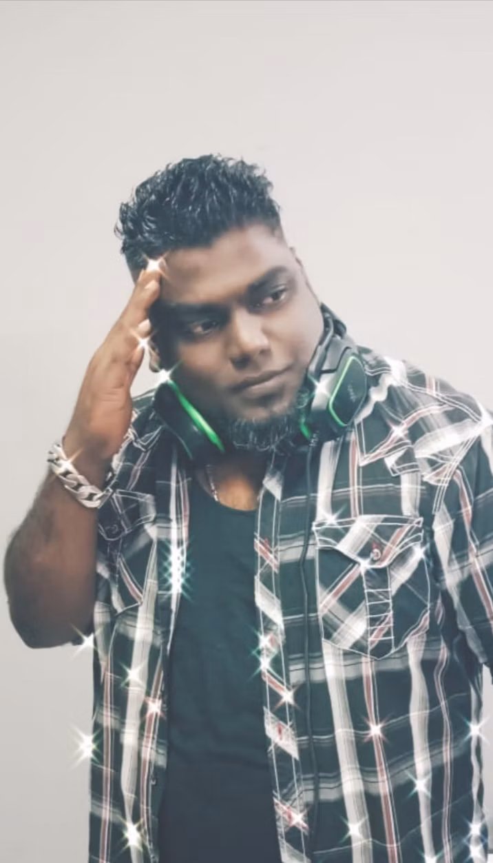 DJ_KAI