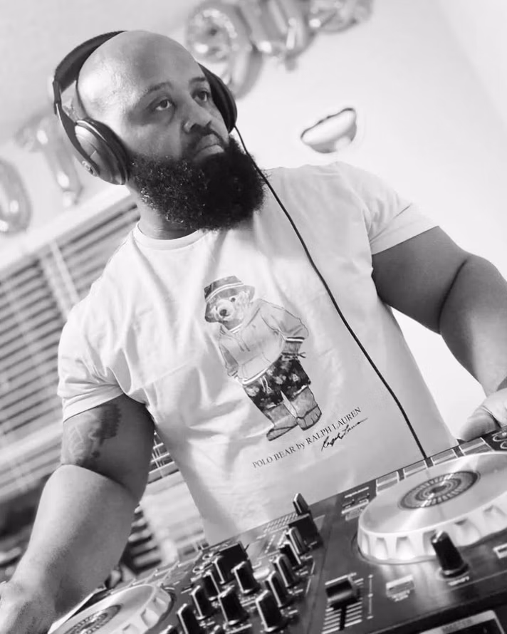 DJ King