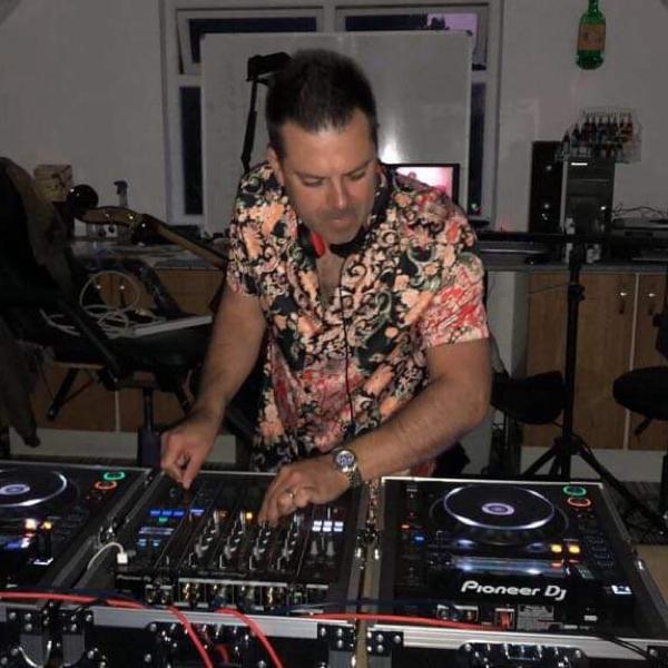 Dj Daz