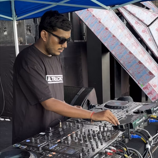 ALTRACKZ