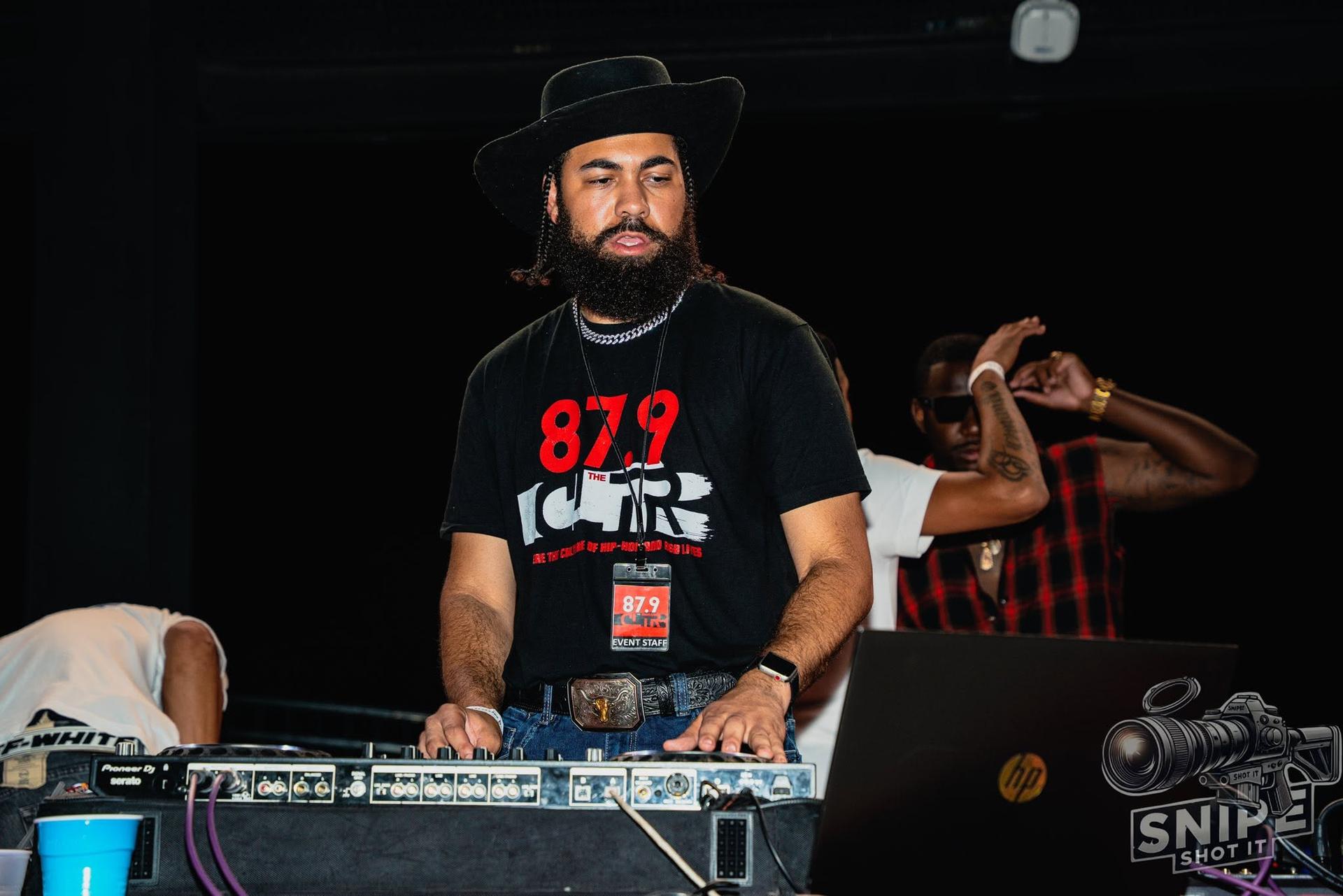 DJ Silky Slim