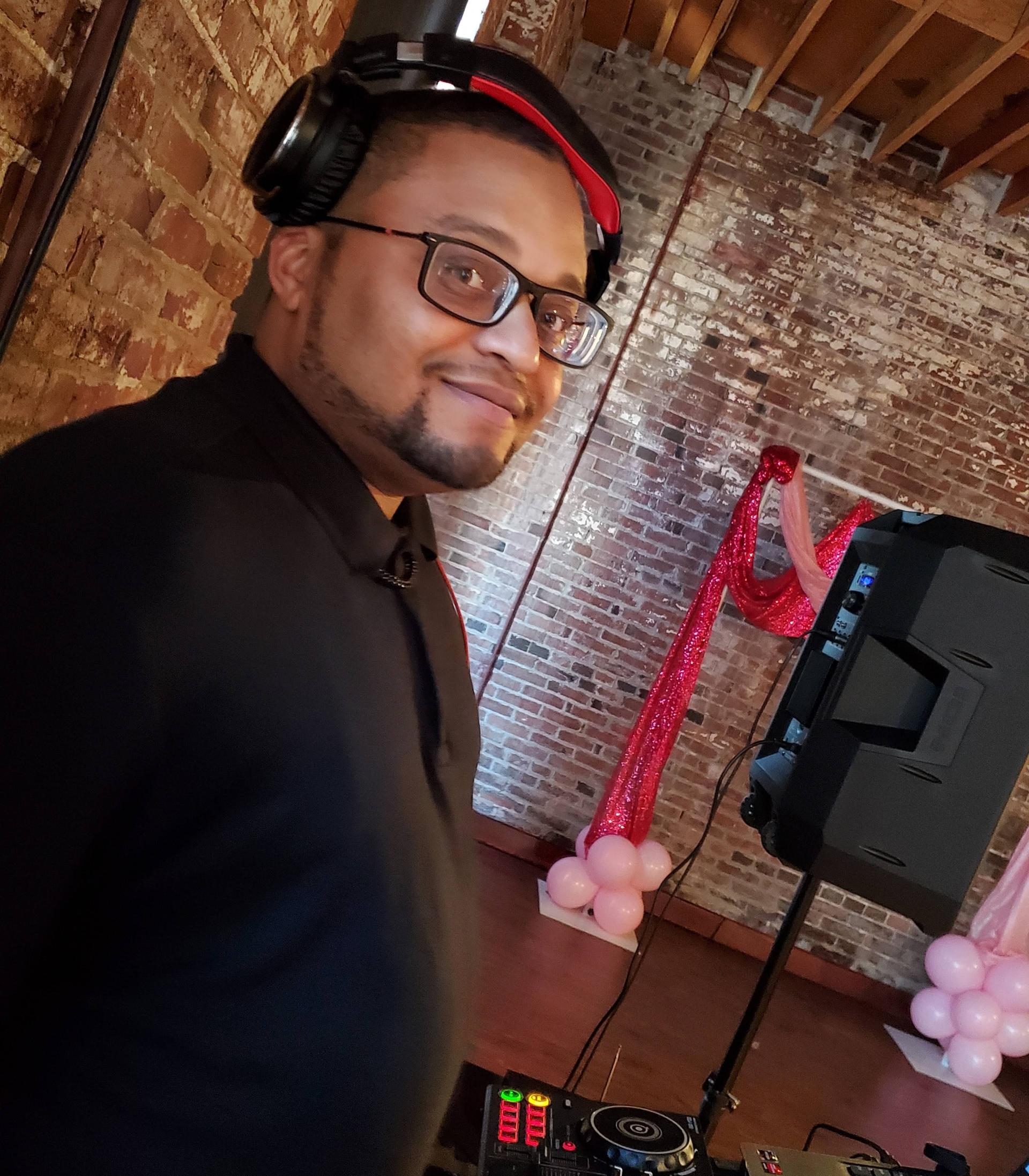 DJ Nie