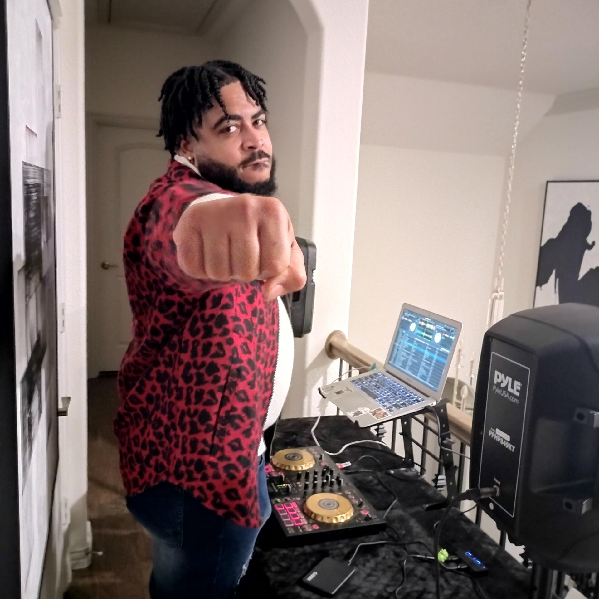DJ SavageTex 