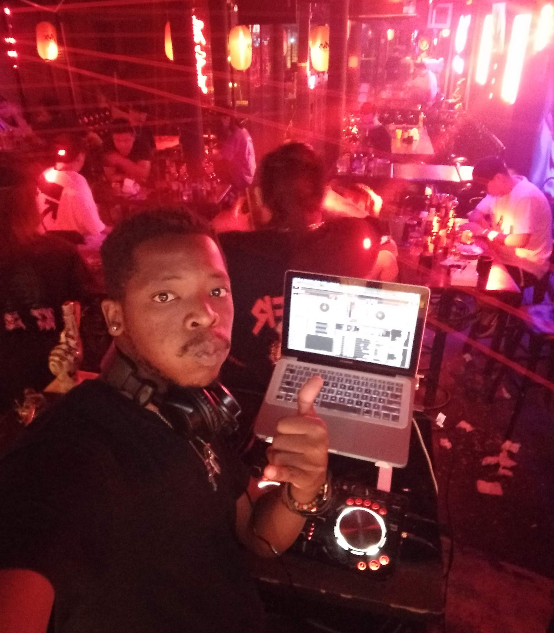 DJ RUIZ NY