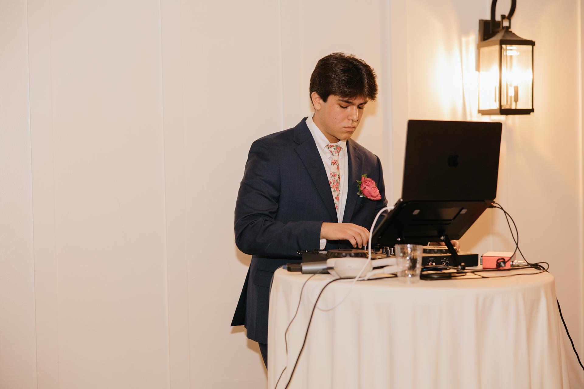 DJ Vandy