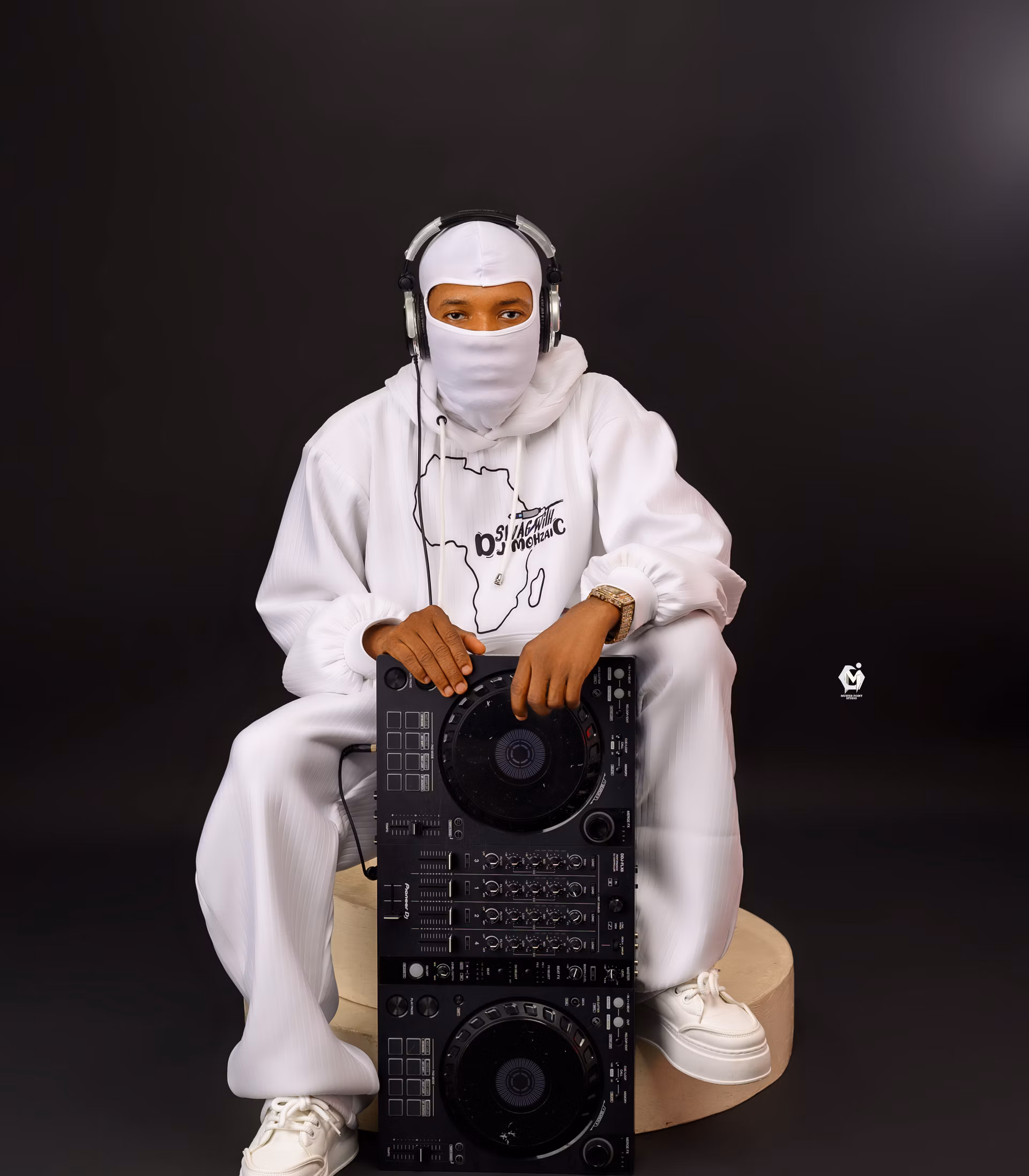 Dj Mohzaic