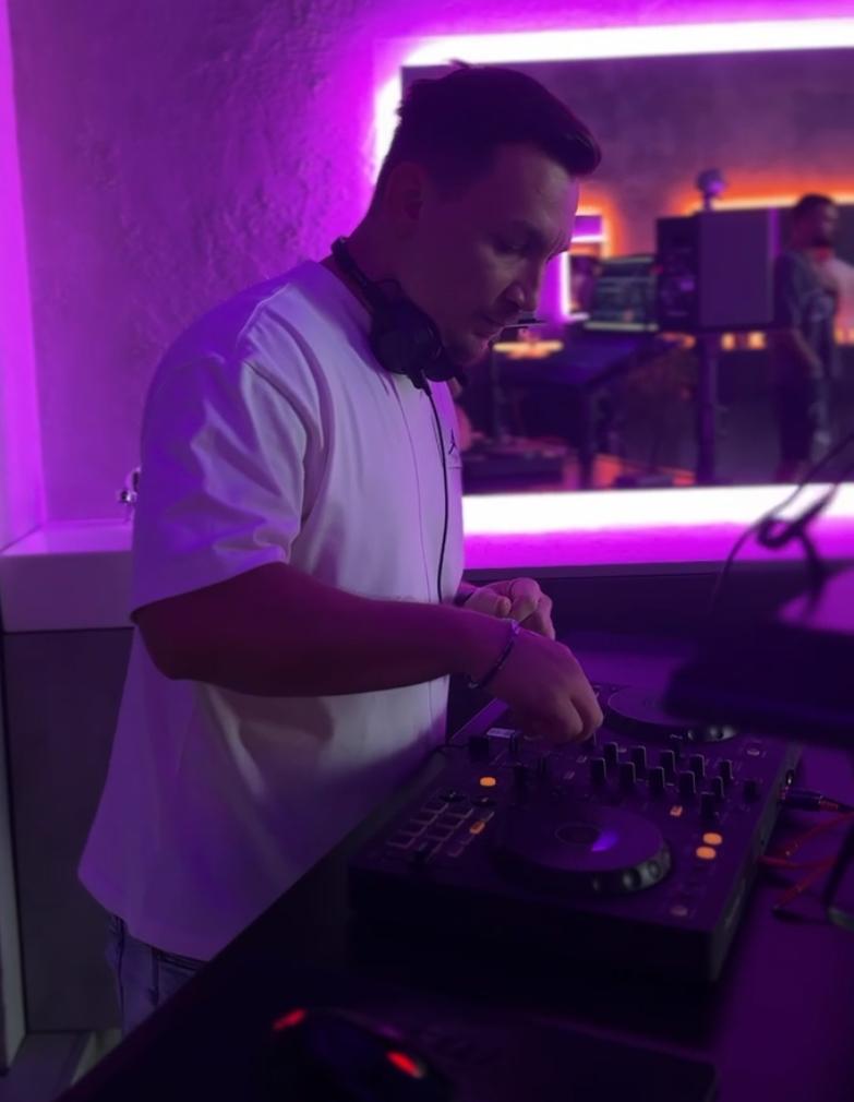 DJ Diemique