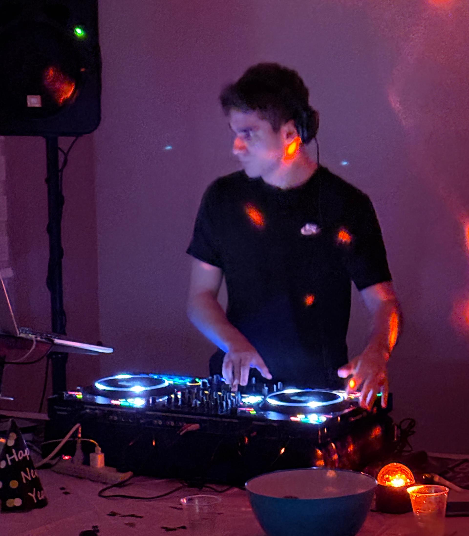 DJ Benny