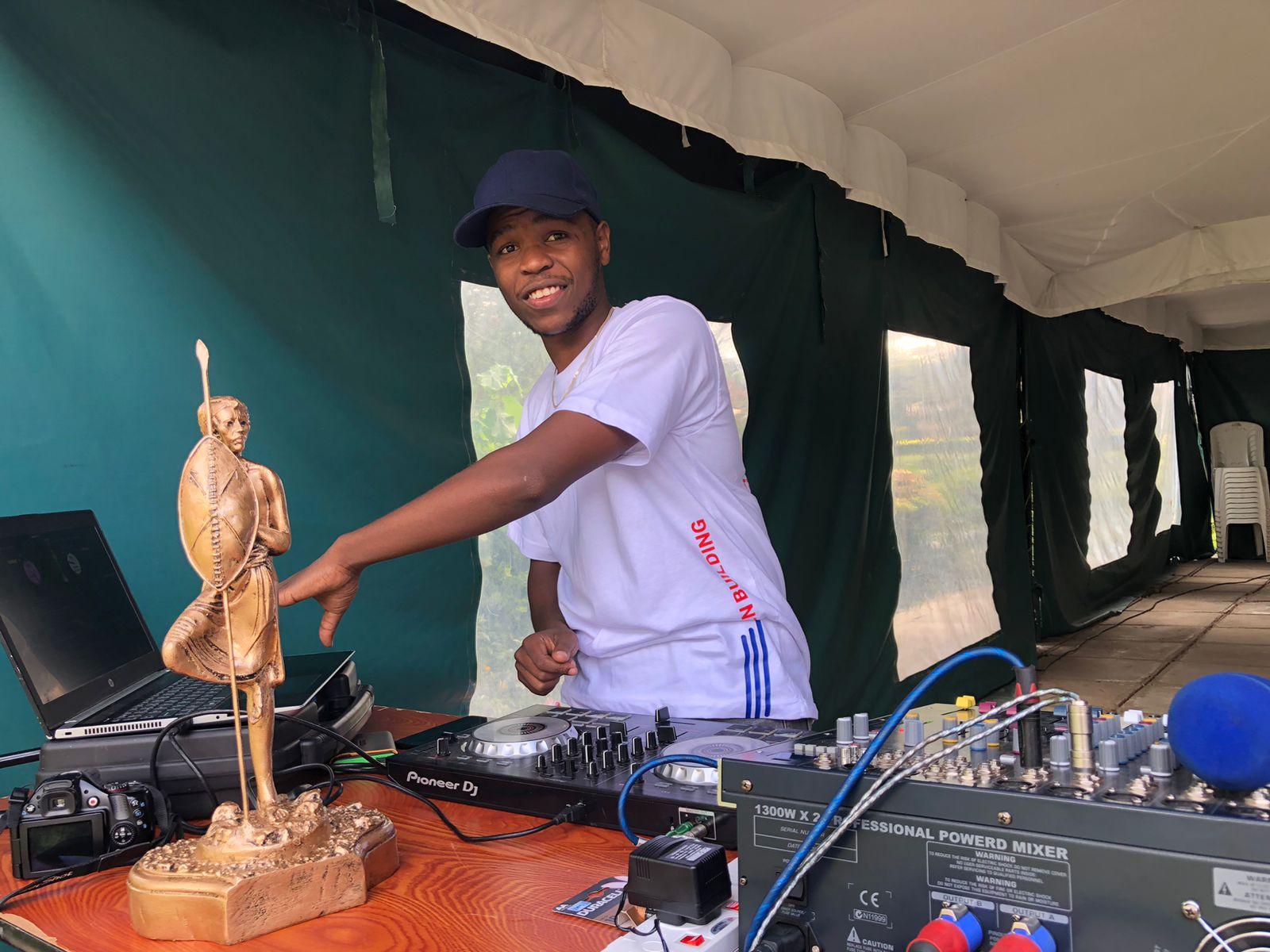 dj king G