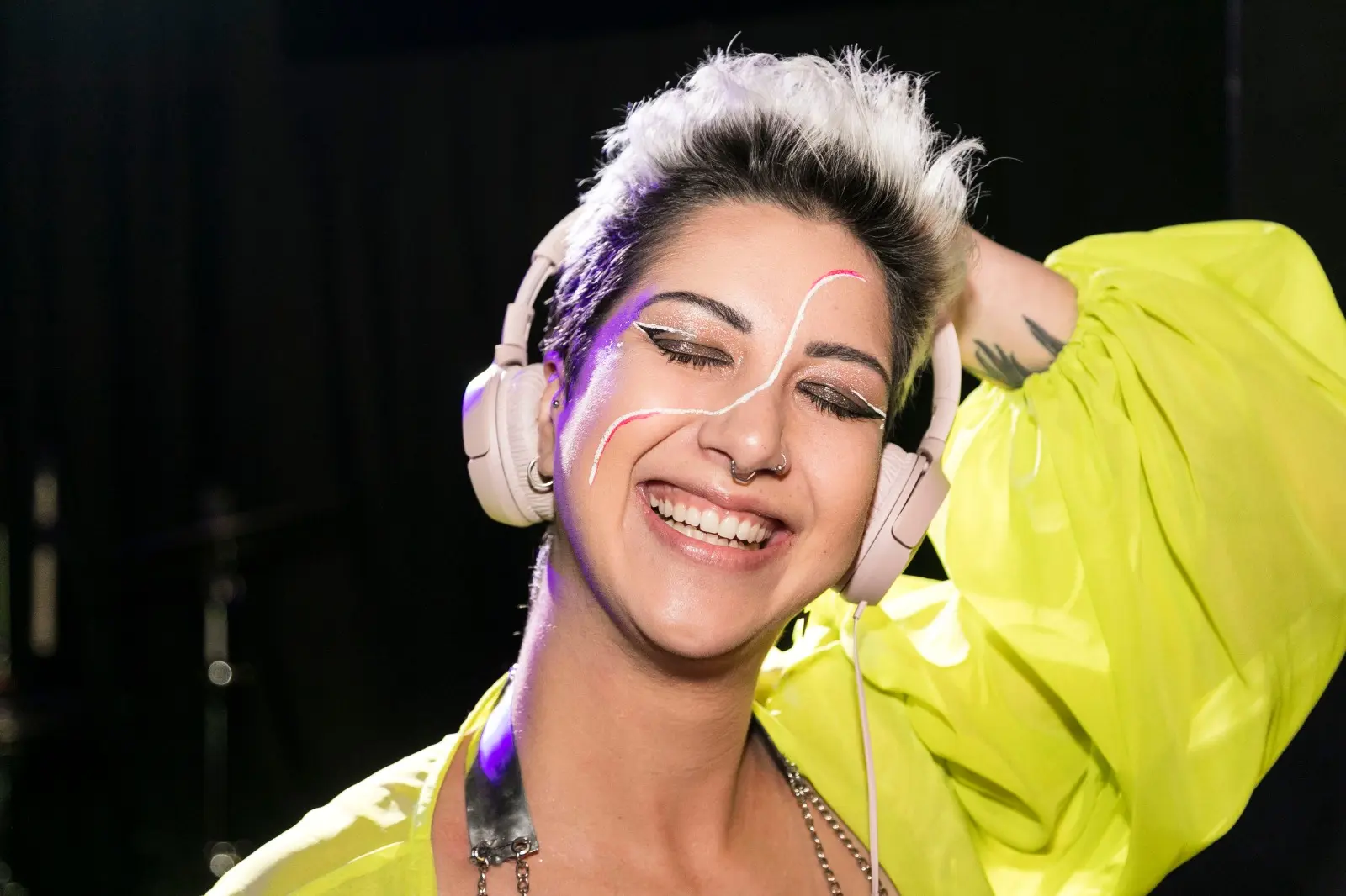 Dj Lili Mendes / @lilimendes.dj