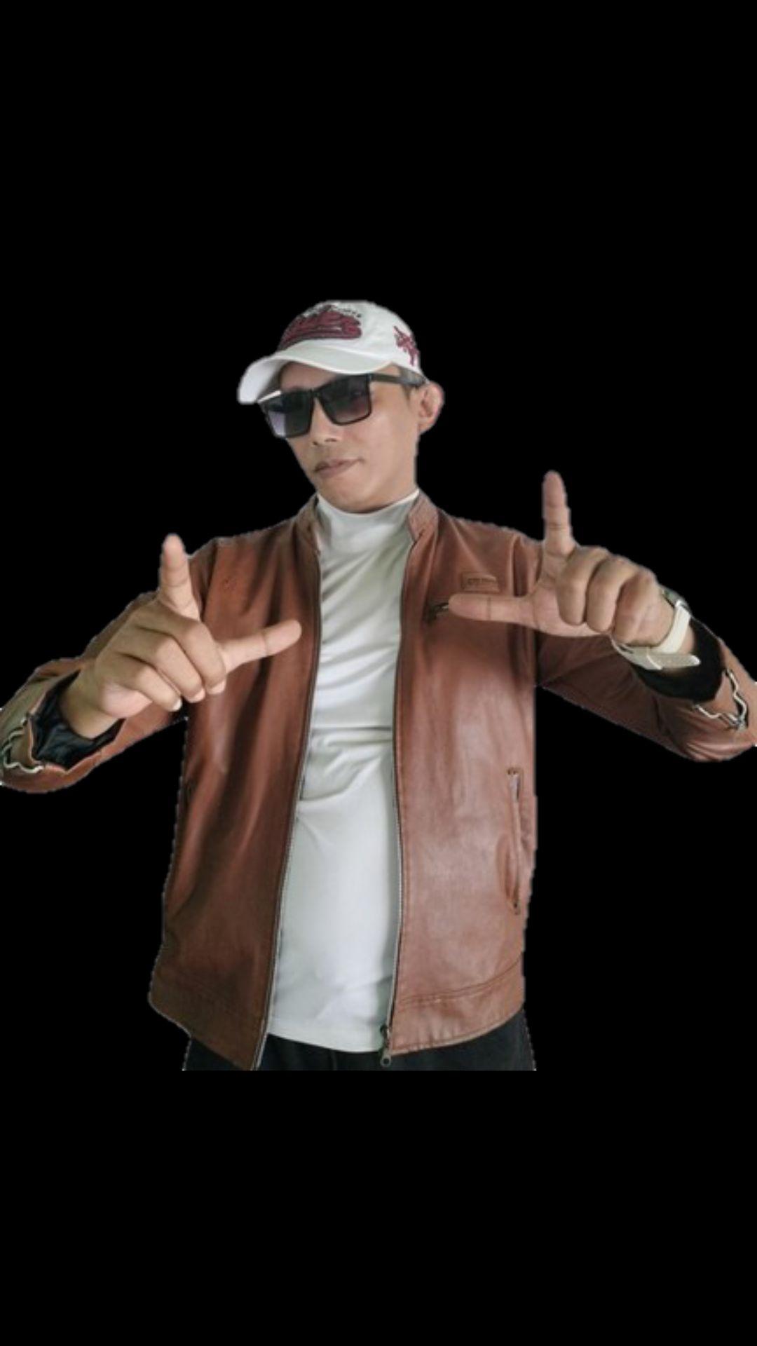 DJ Stephie BBC-DJ 