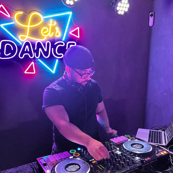 DJ PitchoVibe 