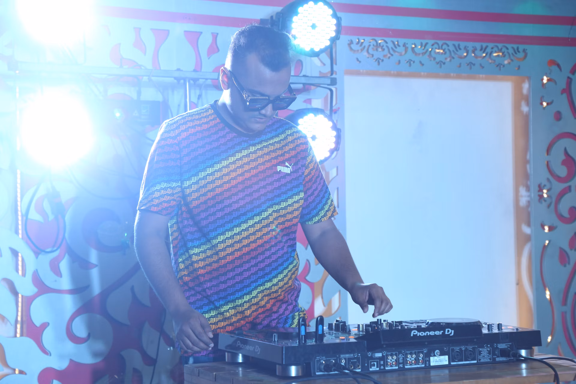 DJ TAWHID