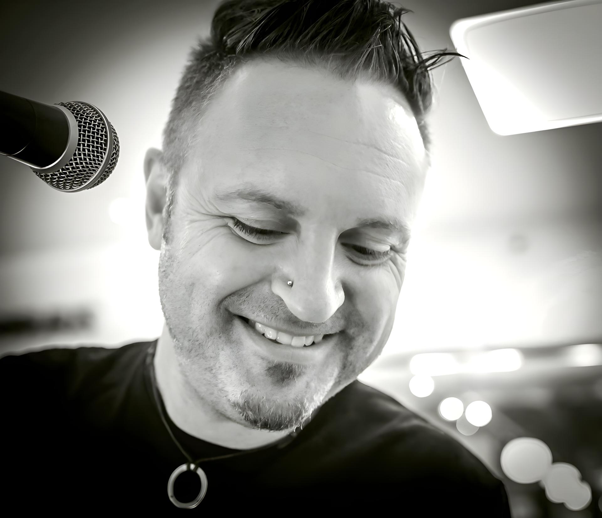 Andi Joseph-Live Music+DJ