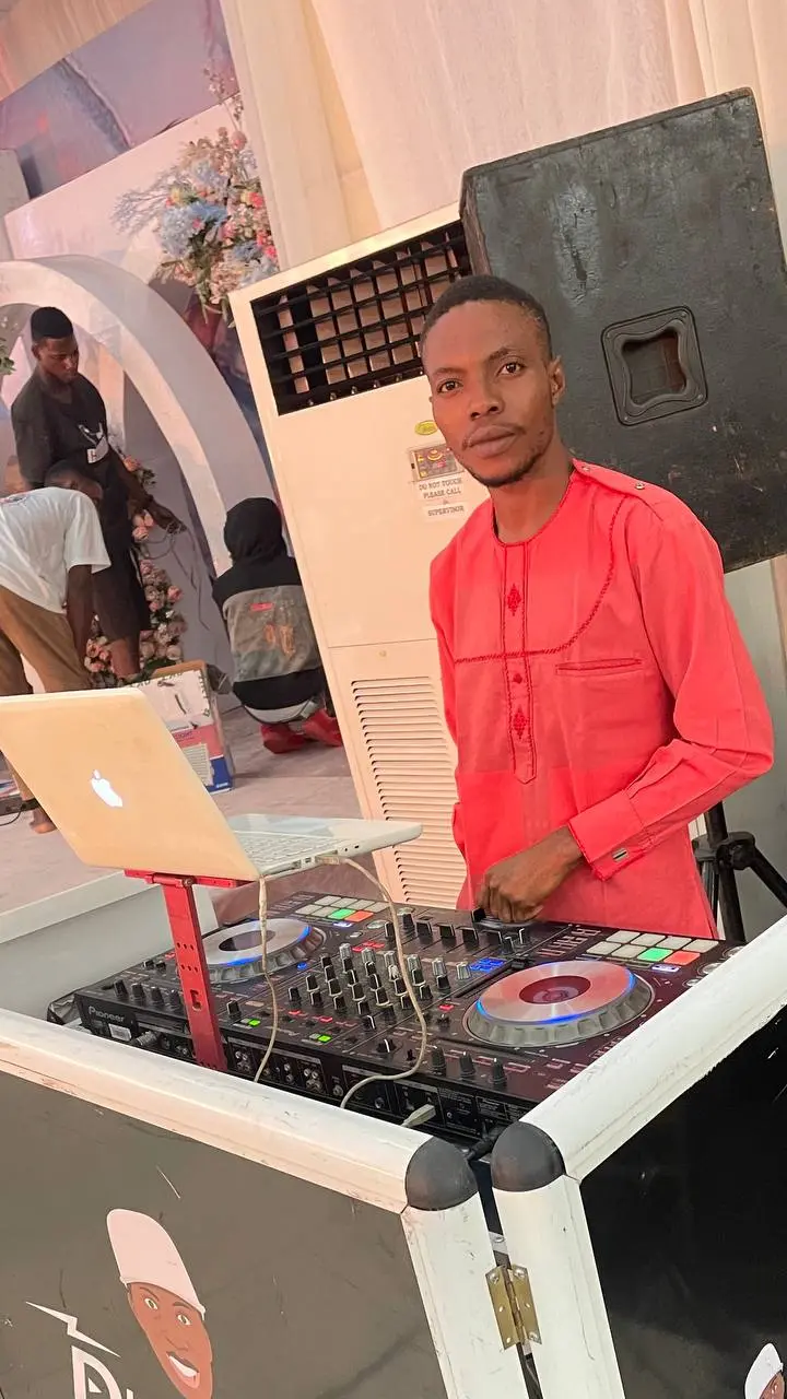 DJ PhemmZie 