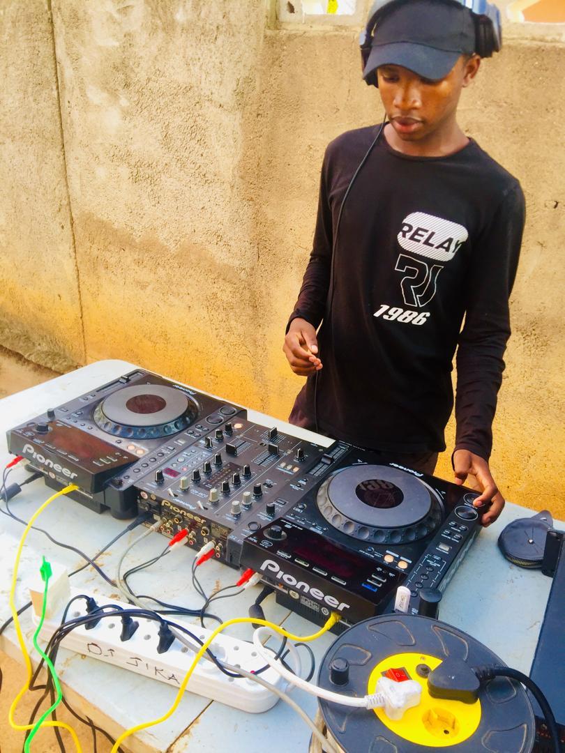 Dj Lawd Bw