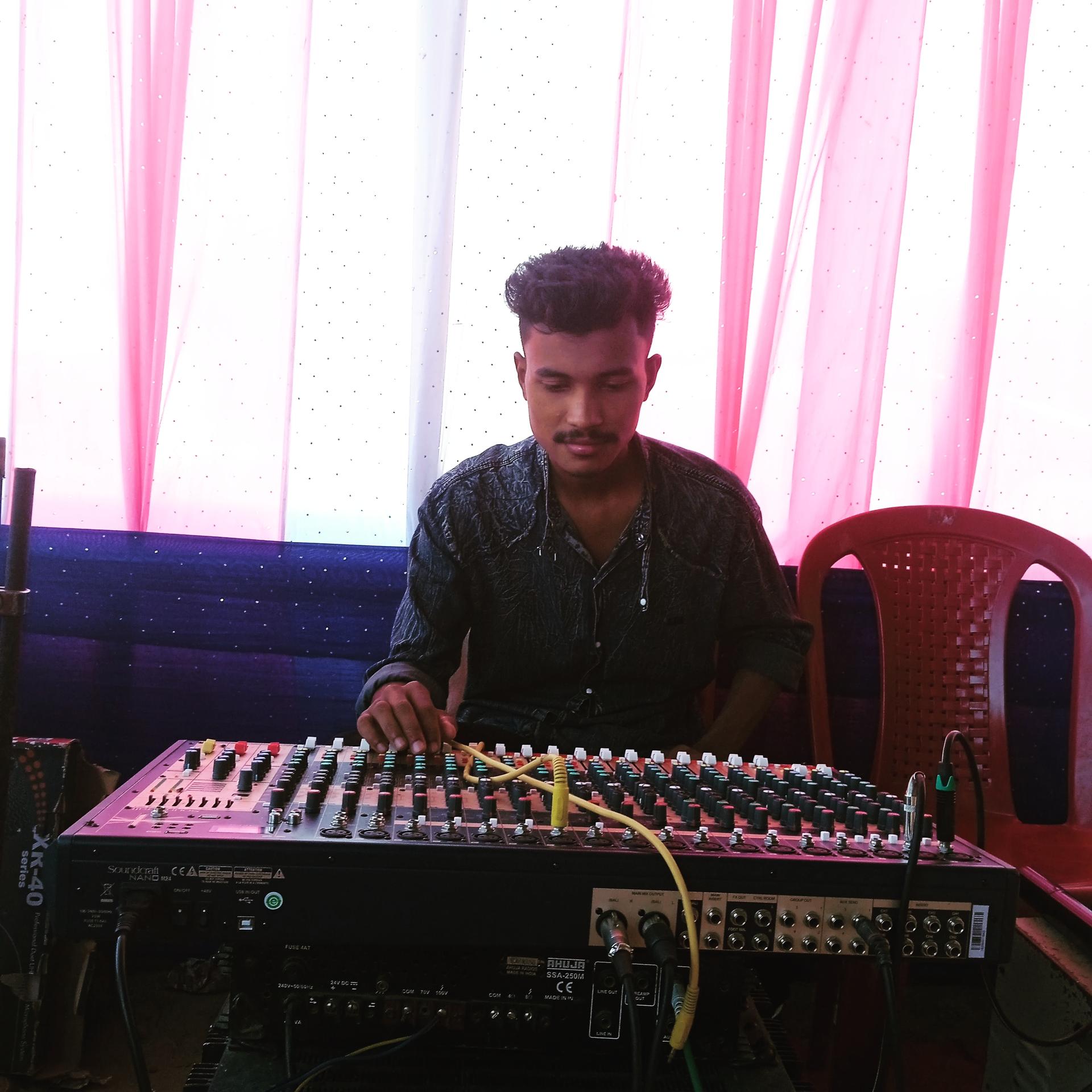 Dj Biswajit
