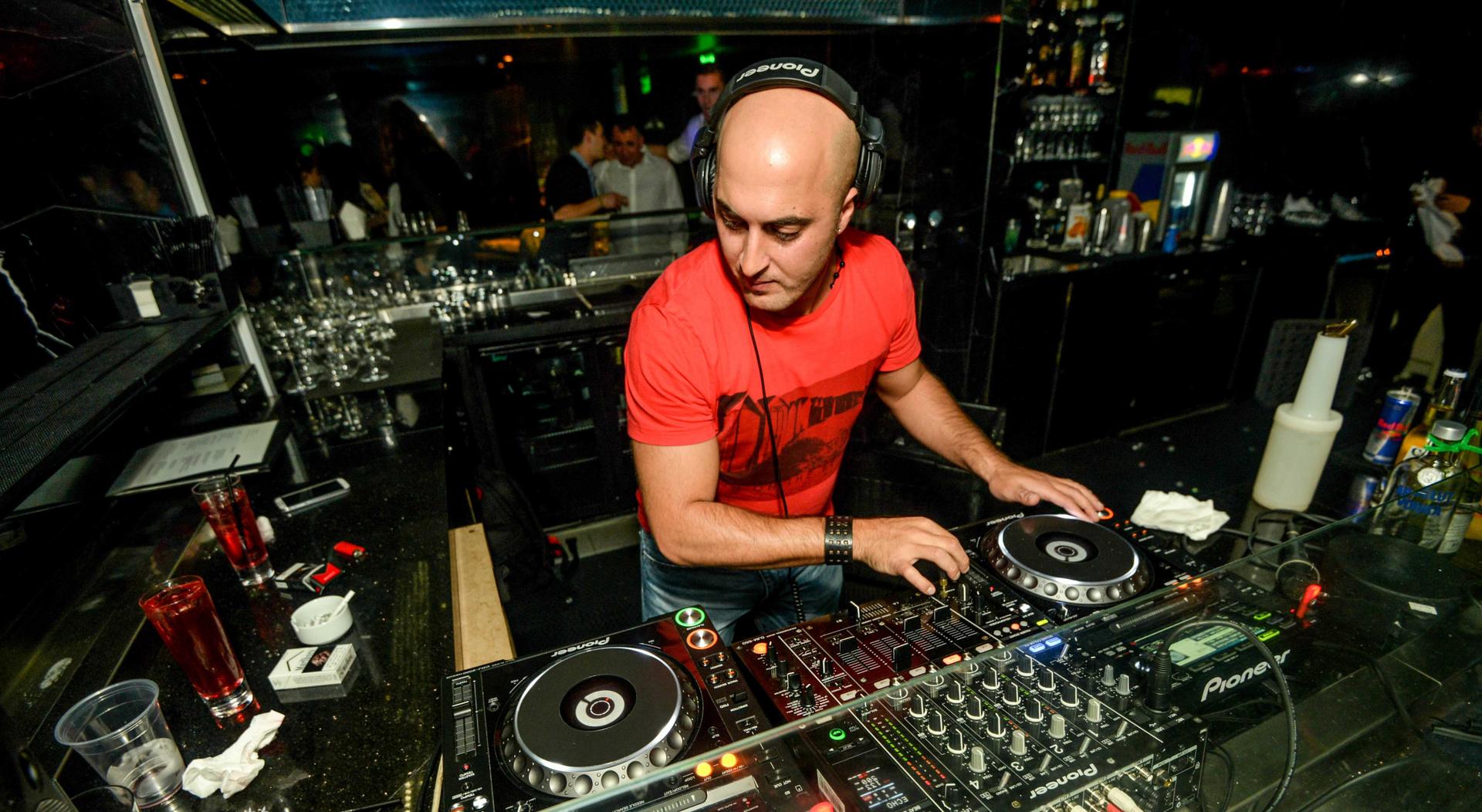 DJ ALex
