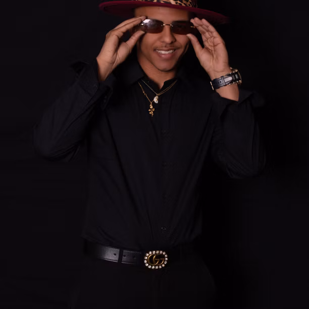 DJ 2EZ