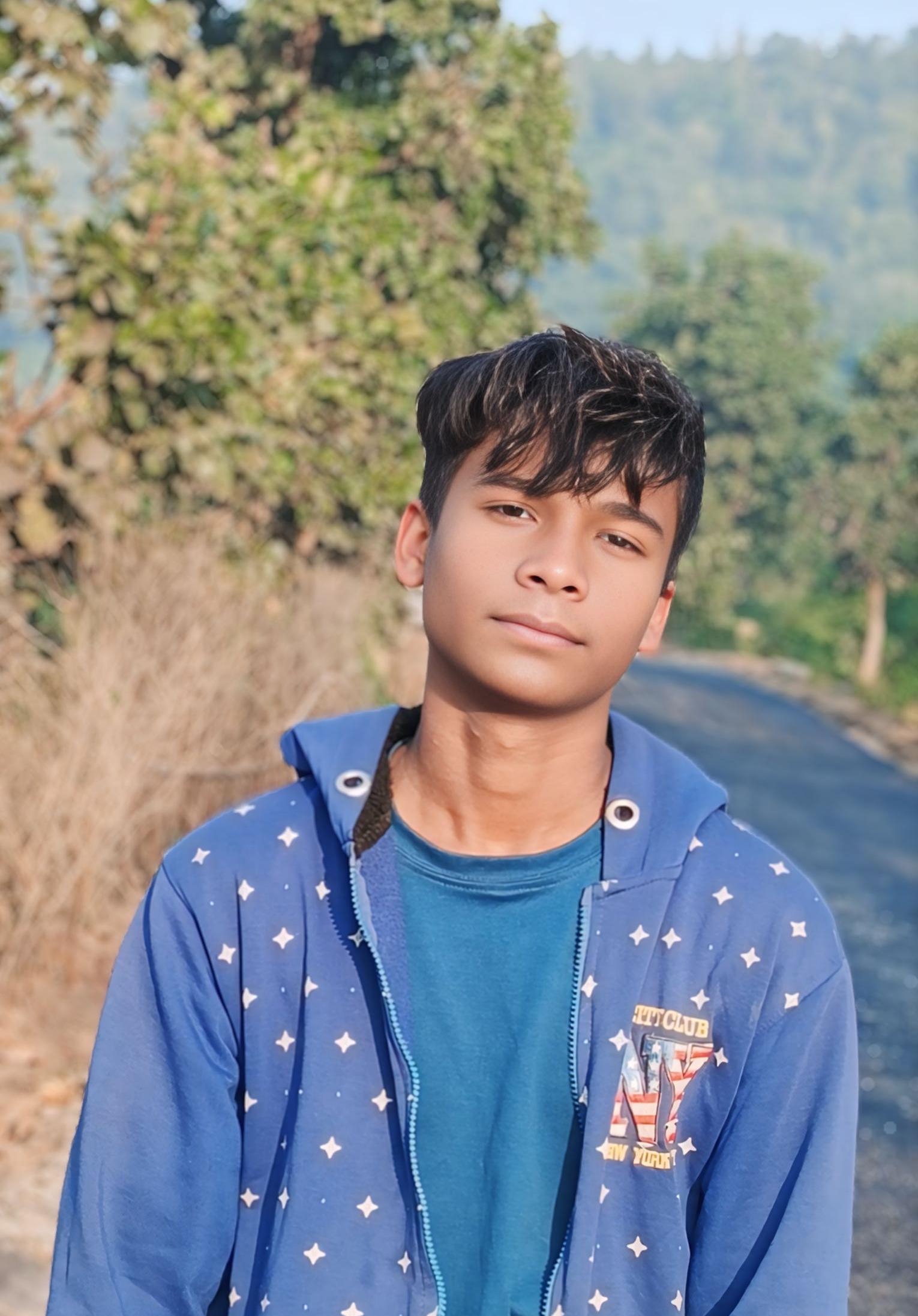 Dj PTH