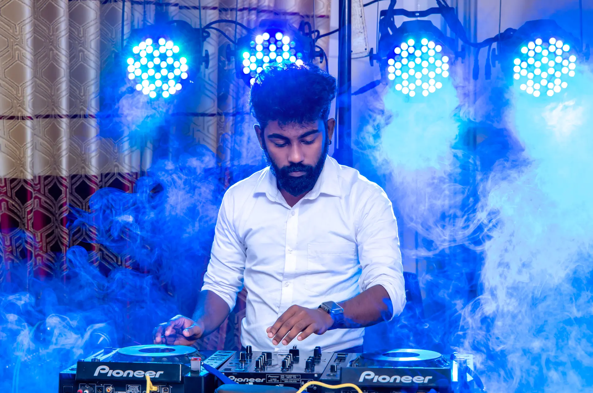 Dikshan Dj