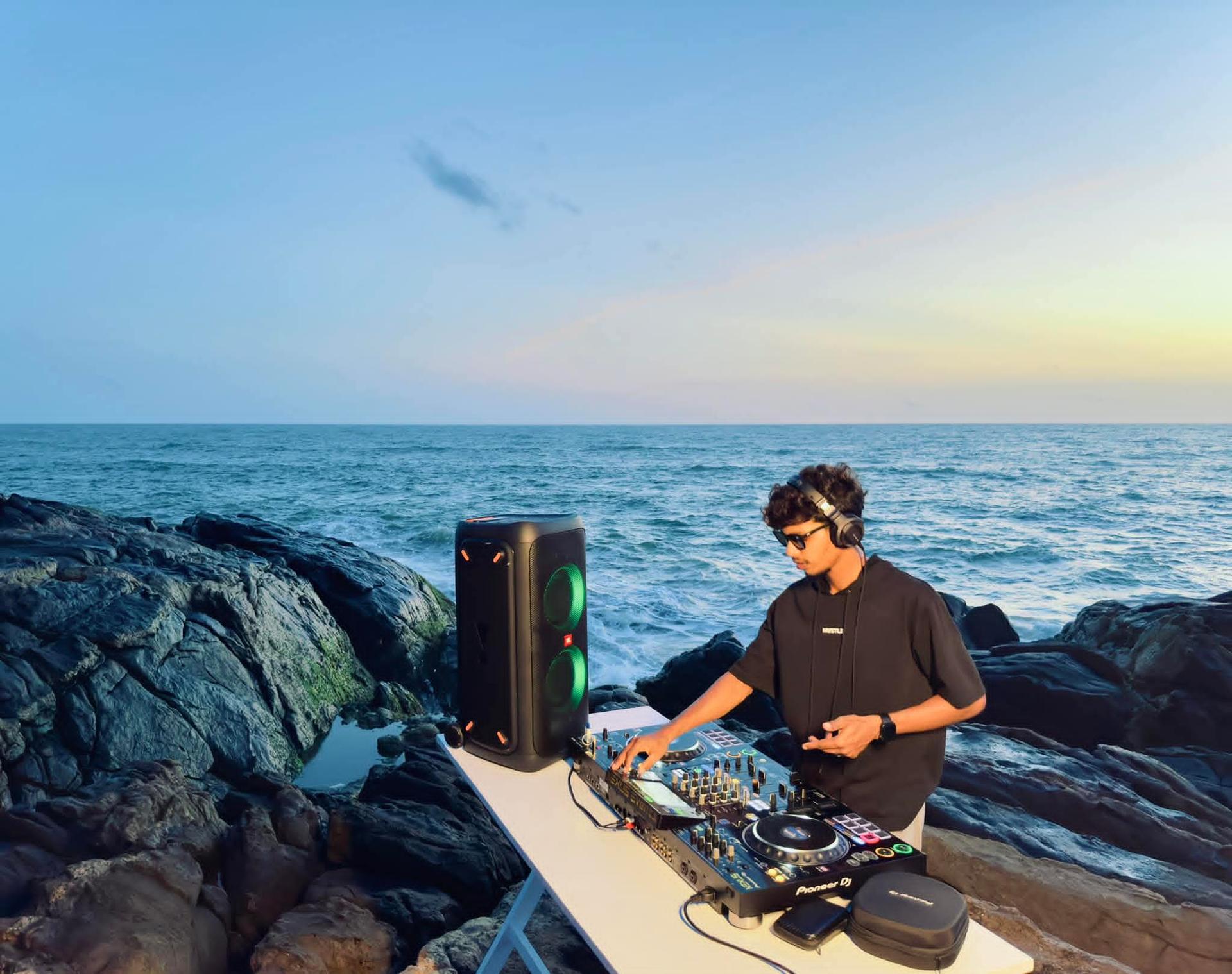 DJ Dev