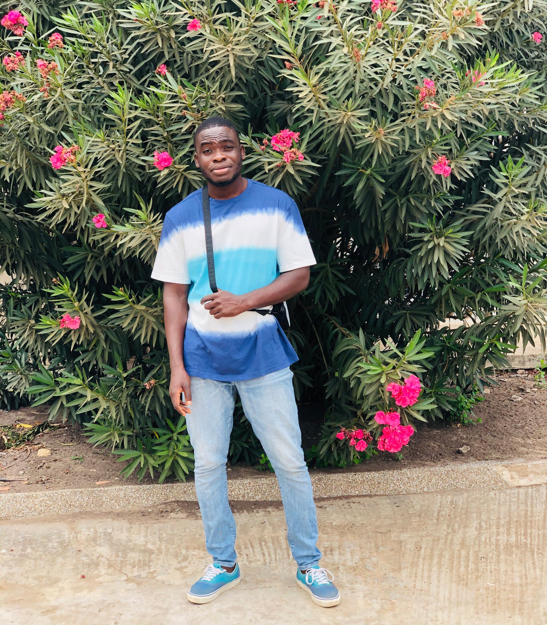 Dj Bortey