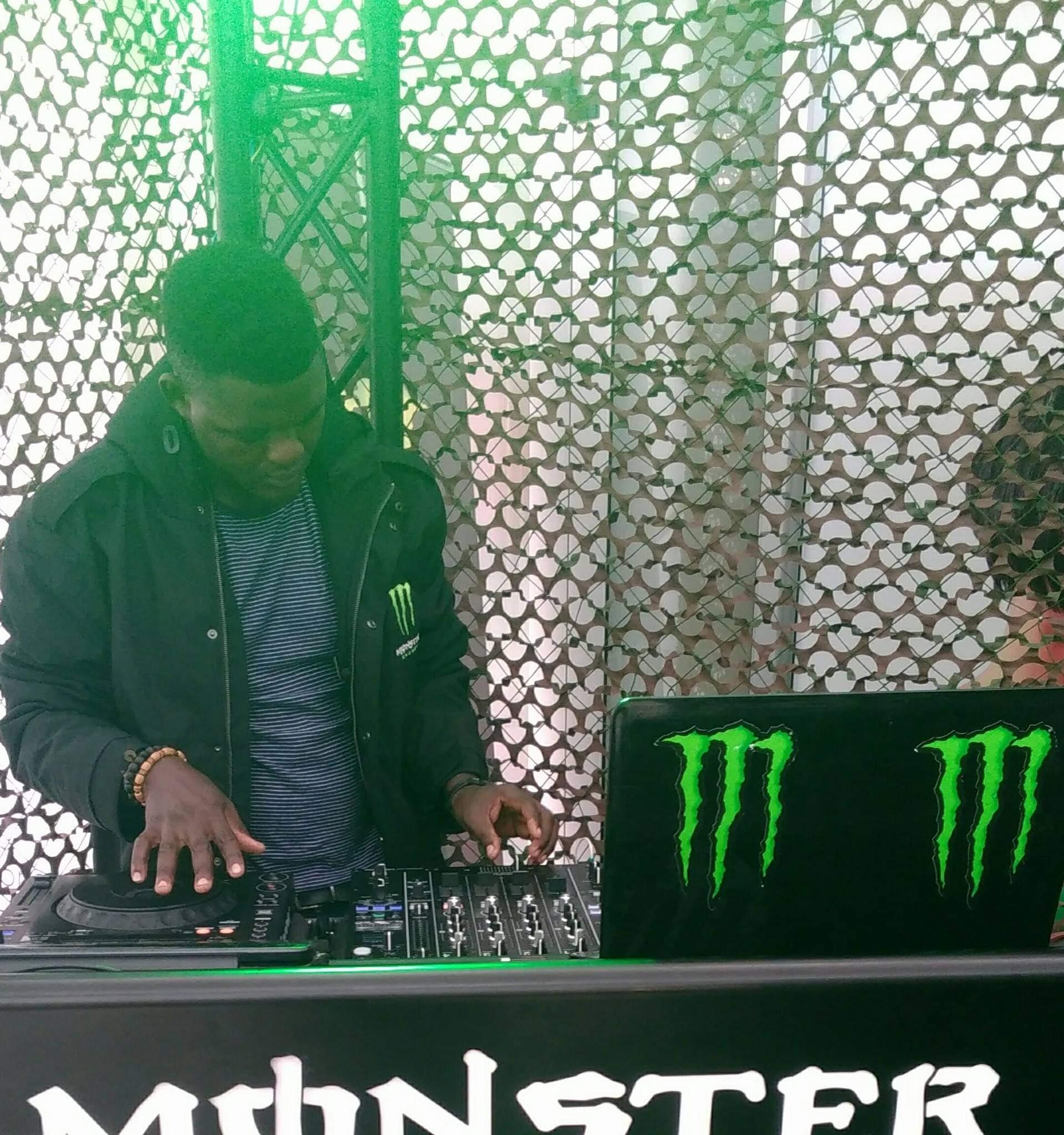 DJ Zheano 