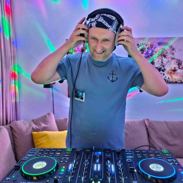 DJ Sind