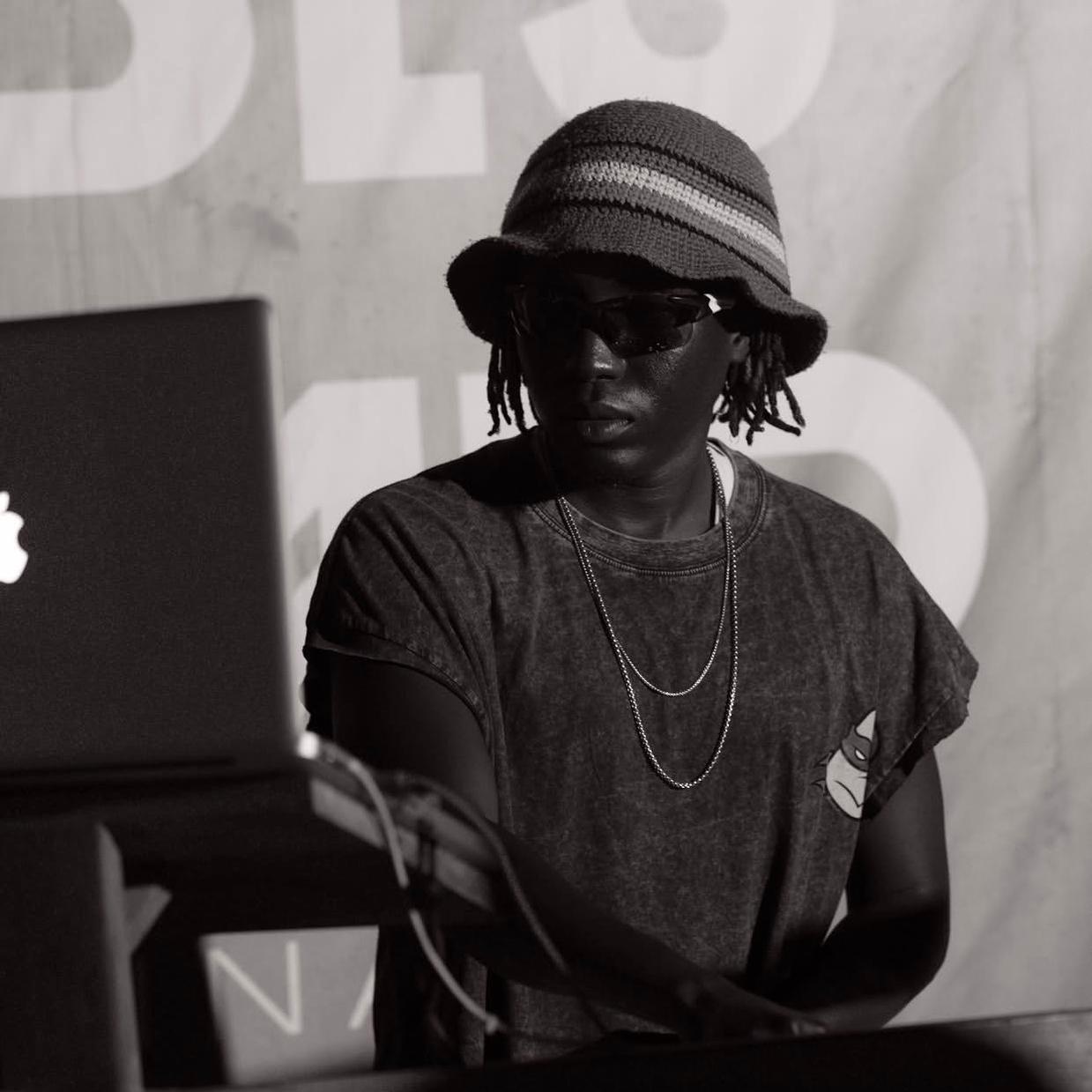 Dj6ixteen