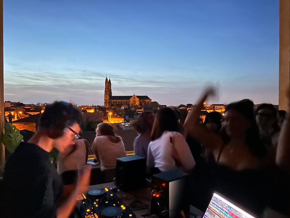 Dj yass