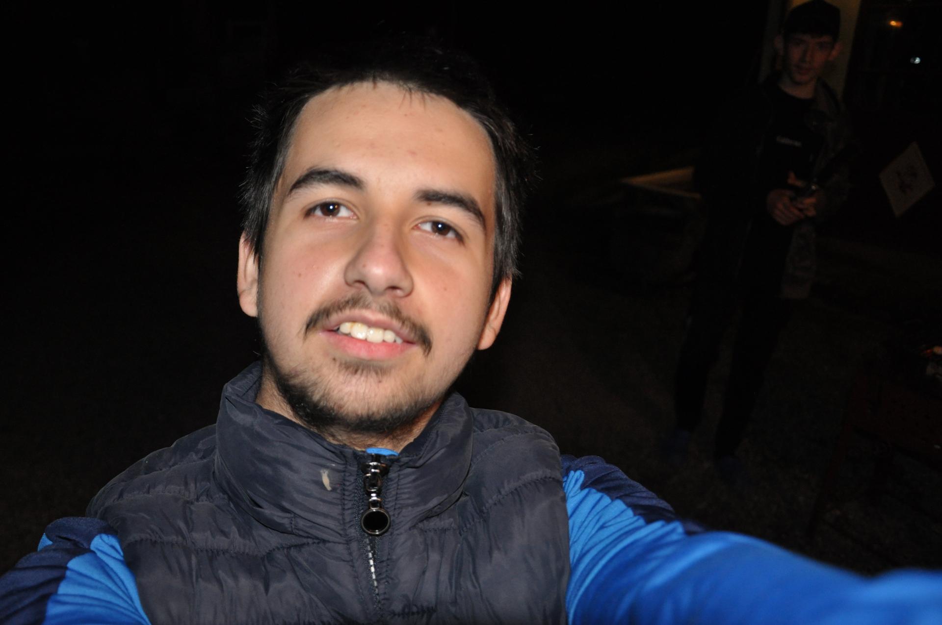 DJ